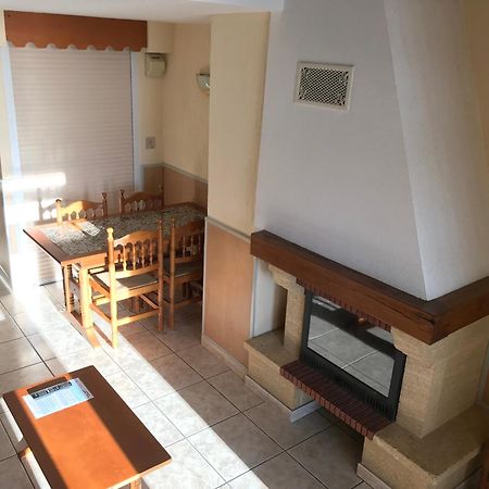 Hotel Le Clos Cerdan Mont-Louis Exterior foto